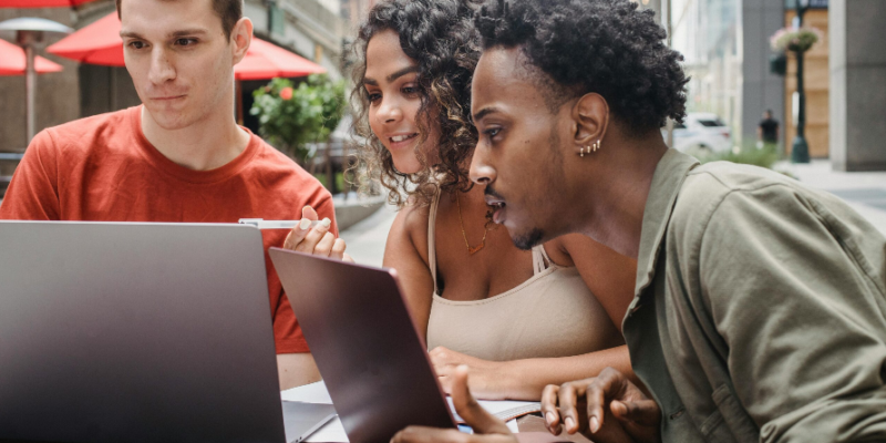 Una humanidad, un planeta: liderazgo sinodal